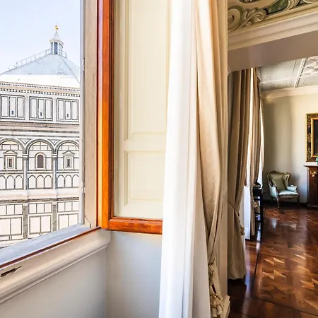 Luxury Cavalieri, & Duomo View *