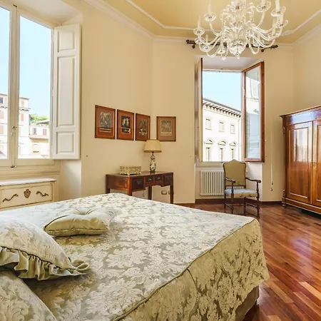 Luxury Cavalieri, & Duomo View *