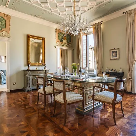 Apartment Luxury Cavalieri, & Duomo View Florence