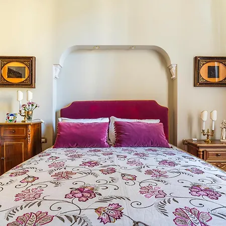 Luxury Cavalieri, & Duomo View Apartment