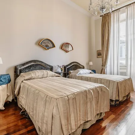 Apartment Luxury Cavalieri, & Duomo View Florence