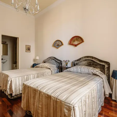Luxury Cavalieri, & Duomo View